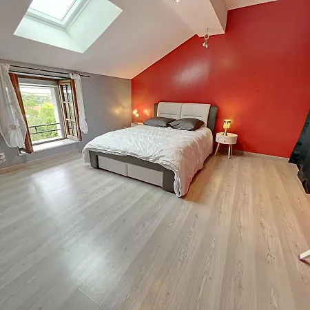 Maison Chaleureuse Avec Piscine Holiday home